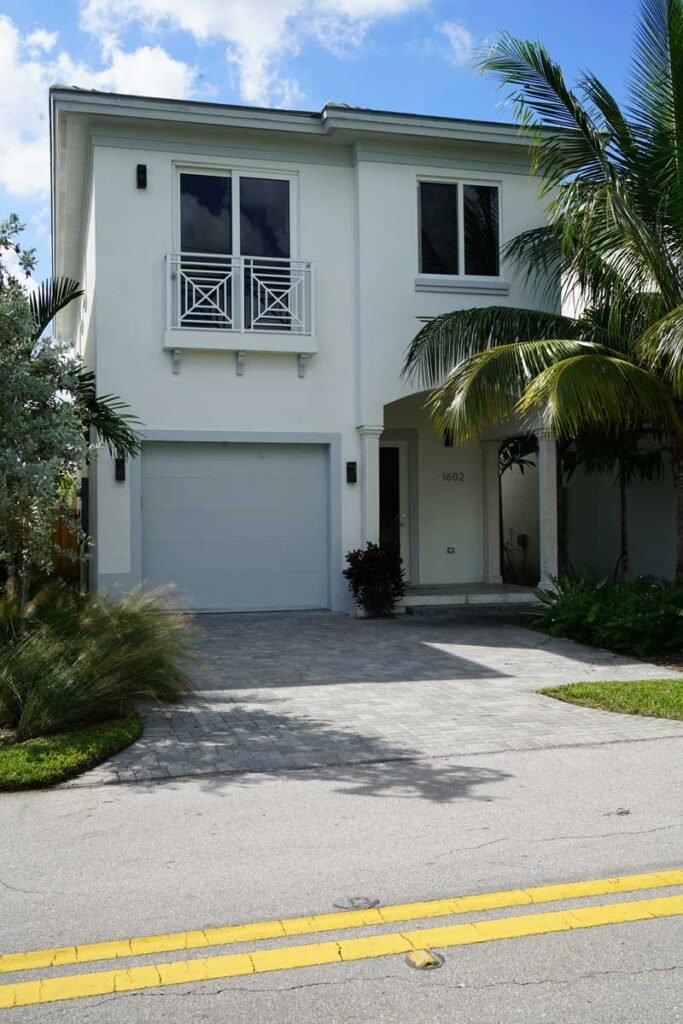 Townhouse Construction by Max Service Construction in Hollywood